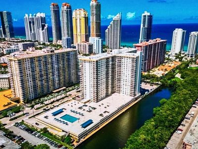 230 174th St APT 1518