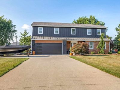 1660 W Monroe Ave