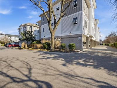 7922 Shore Dr APT 313