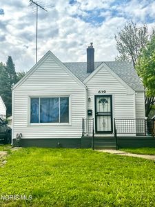 639 Cloverdale Rd