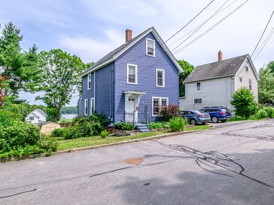 379 Middle Street