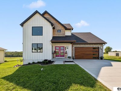 8602 Lake Ridge Dr