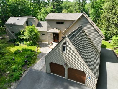 28 Pinebrook Dr