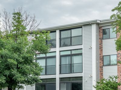 4837 86th St APT 27