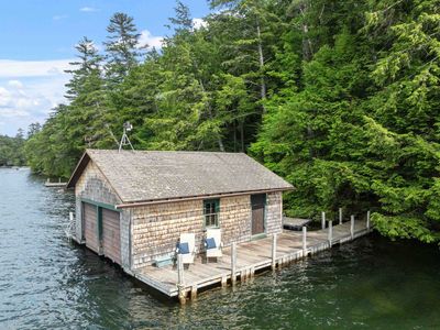 15 Hemlock Way