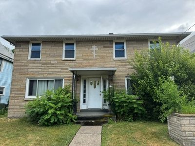 1115 East Ave