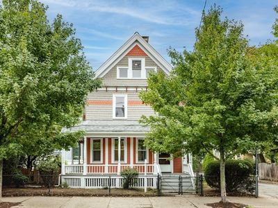 136 Elm St