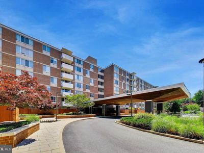 2939 Van Ness St NW APT 621