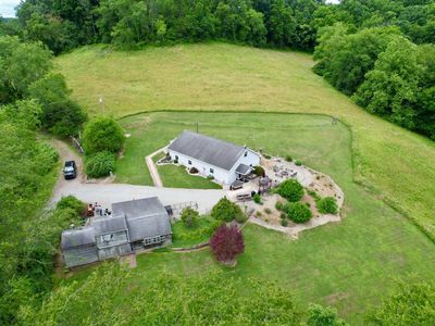 2220 Pleasant Valley Rd