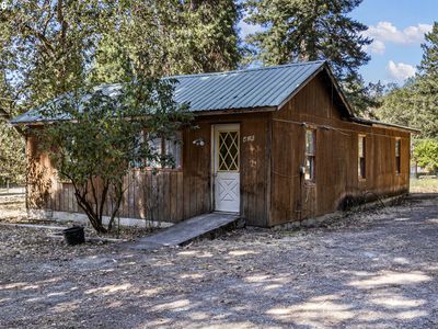 426 Lou Gray Dr