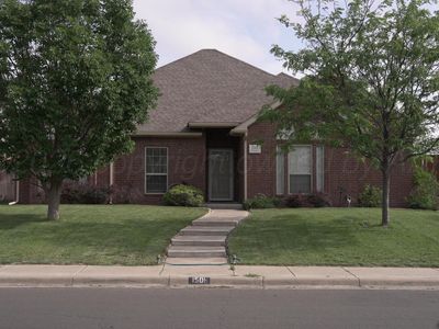 1501 Stardust Ln