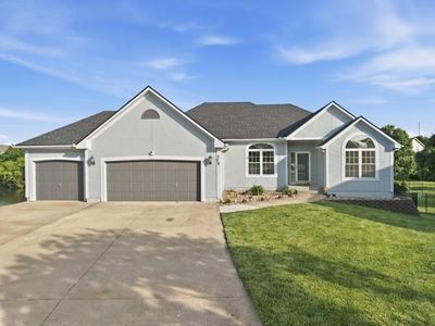 329 SE Chelsea Ln