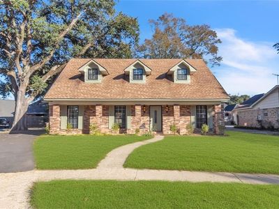 709 Oak Field Dr