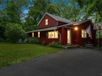316 Rockwell Rd