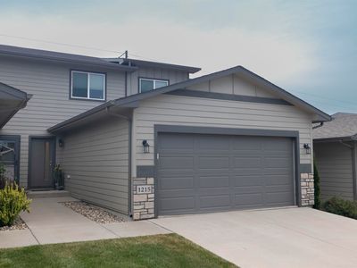 1215 N Brennan Ct