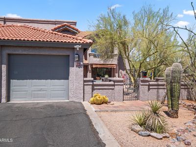 7220 E MARY SHARON Drive #158