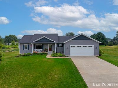 9120 Wabasis Pointe Dr NE