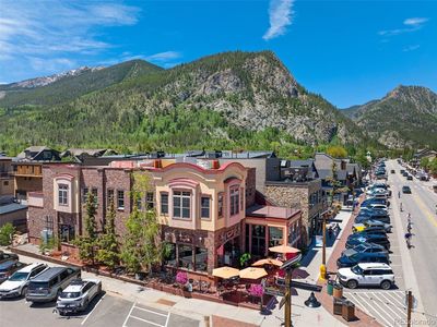 320 E Main Street
