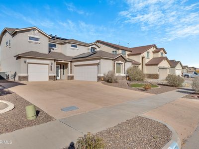 14721 Hunters Grove Ave