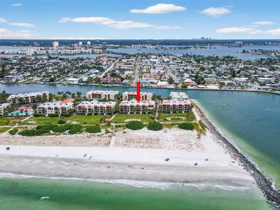 7434 BAYSHORE DRIVE #202