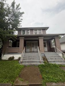1307 Selma Rd