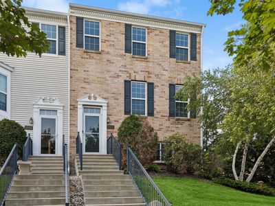 10002 Gentian Dr