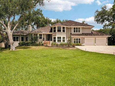 1675 Landings Ln