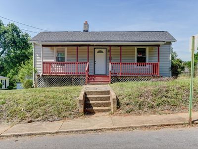 Property at 316 W Franklin St, Bedford, VA