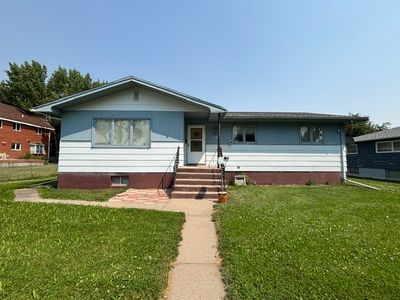 740 Hill Ave