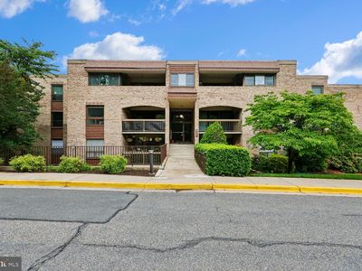 421 Christopher Ave APT 14