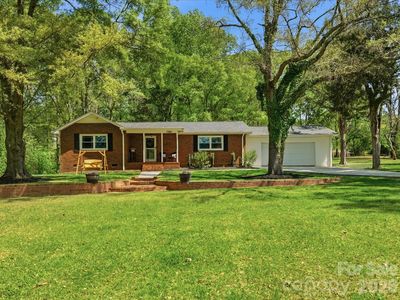 7836 Van Wyck Rd