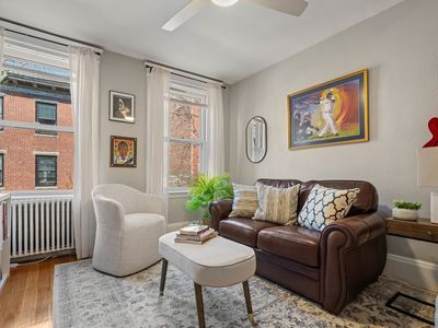 76 Phillips St APT 3