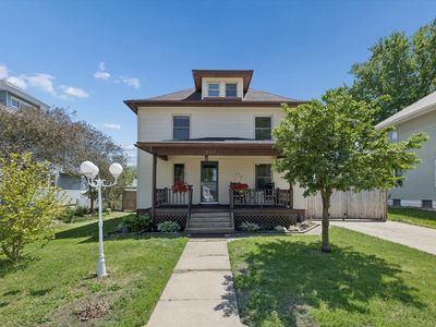 807 Fulton St