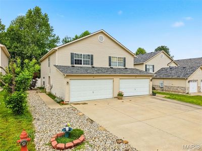 811 Woodside Creek Dr