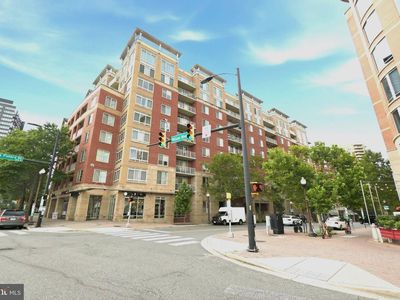 820 N Pollard St APT 909