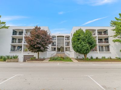 Property at 500 Lake View Ave APT 2A, Highwood, IL