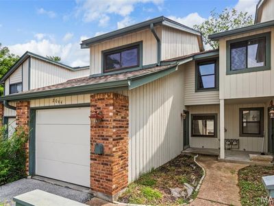 2044 Falling Brook Dr