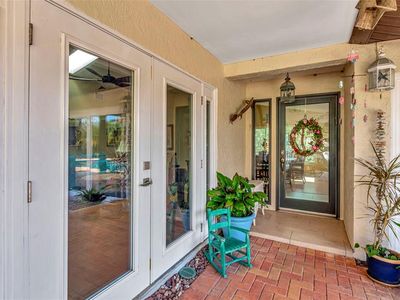 13528 Avista Dr