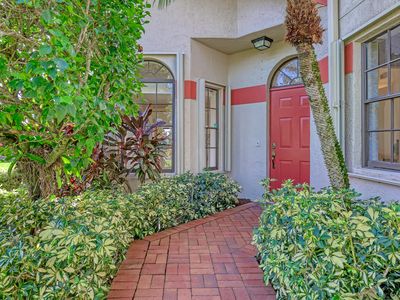 7744 Lexington Club Boulevard