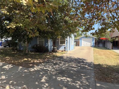901 Elm Ave