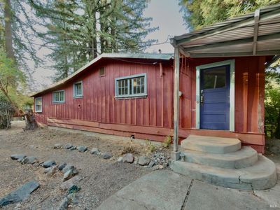 Property at 2001 Redwood Drive, Healdsburg, CA