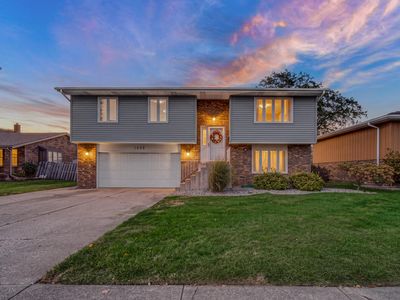 1935 Martha St