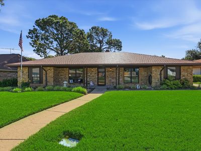2509 Radcliffe Dr