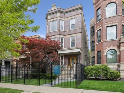 4216 N Winchester Ave #3