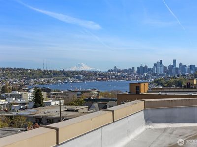 4020 Aurora Avenue N UNIT 401