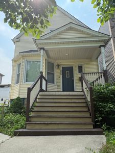 112 S Waller Ave