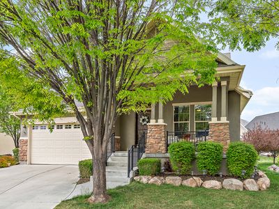 1965 W Silver Leaf Dr
