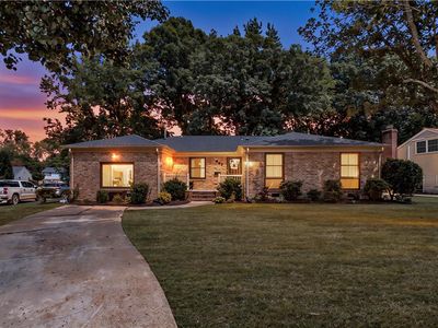 443 Putney Ln