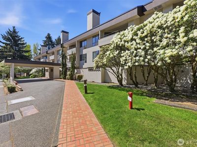 401 100th Avenue NE #209