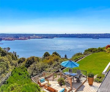 4512 Browns Point Boulevard